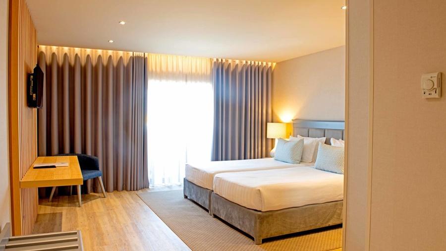 Hotel Cristal Praia Resort & Spa Vieira de Leiria Bagian luar foto