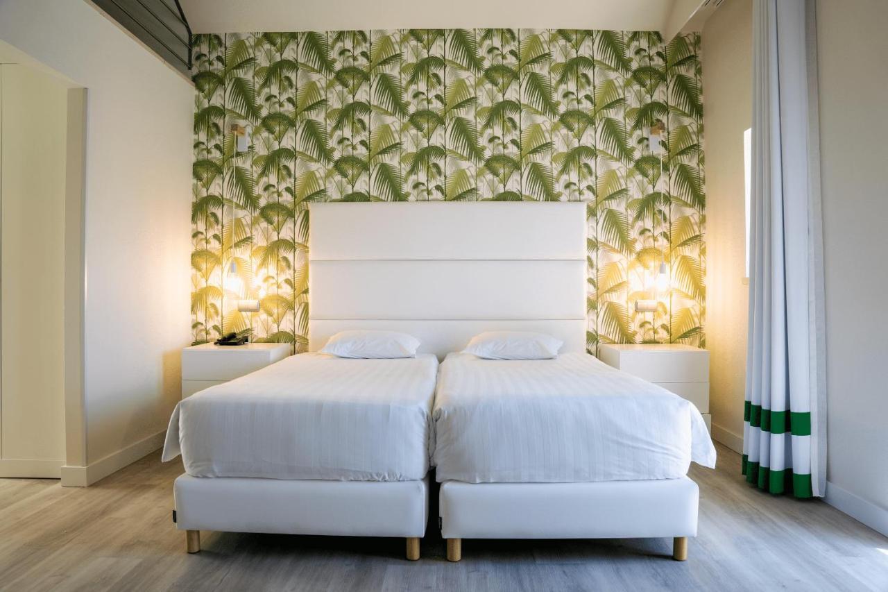 Hotel Cristal Praia Resort & Spa Vieira de Leiria Bagian luar foto
